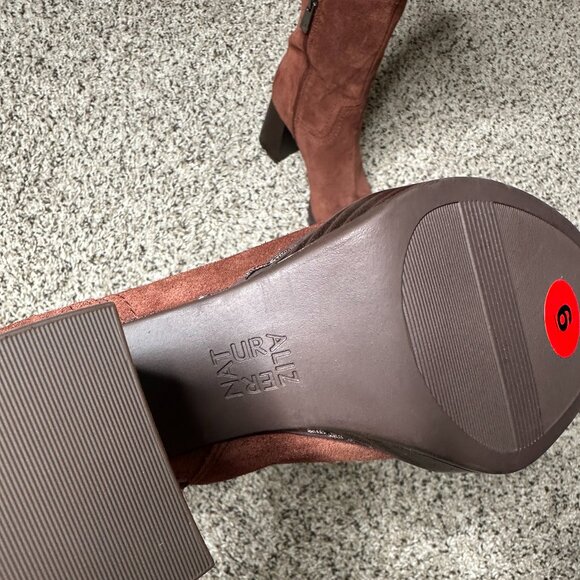 🦋Naturalizer Women's Suede Boots  SIZE 6 - Picture 3 of 8